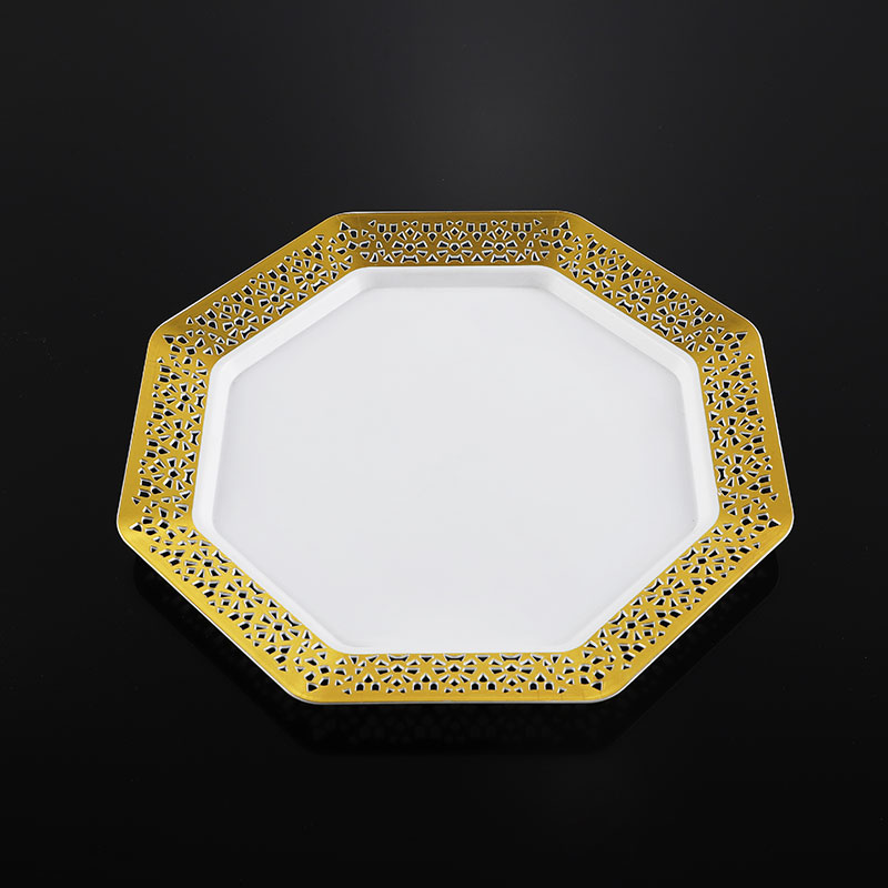 Placa octogonal de plástico com borda metálica brilhante